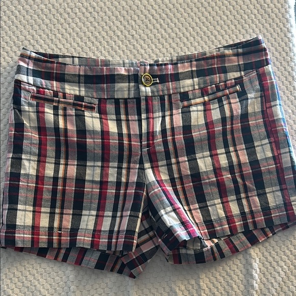 Classic Red and Black Bermudas Lightweight Summer Shorts - Picture 1 of 7